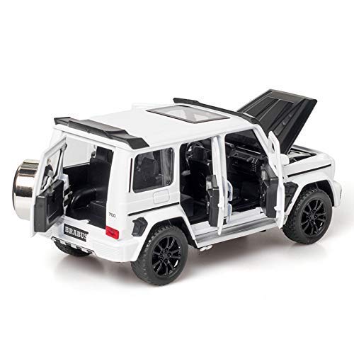 BRABUS 700- Diecast Metal Car - Scale 1:32