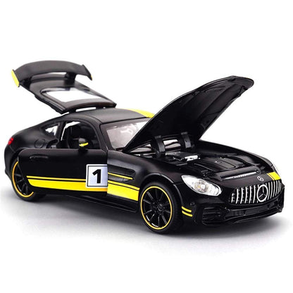 MERECDES-BENZ AMG GTR 1:24 Diecast Scale Model